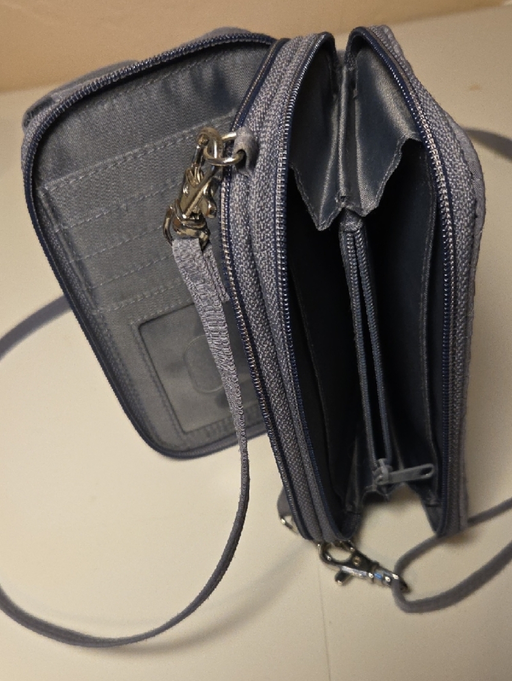 Vera Bradley Quilted Slate Gray Crossbody Wallet - Picture 3 of 6
